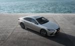 Lexus ES300h F-Sport 2018 года (WW)
